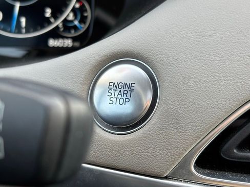 Used 2021 Hyundai Palisade Limited image 16