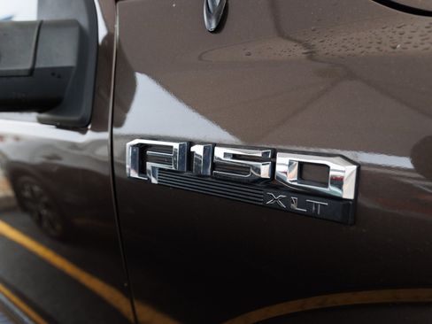 Used 2015 Ford F150 XLT w/ Equipment Group 301A Mid image 13