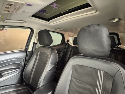 Used 2021 Ford EcoSport Titanium AWD/4WD image 12