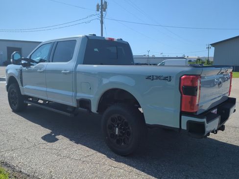 New 2025 Ford F350 XLT w/ Black Appearance Package image 6