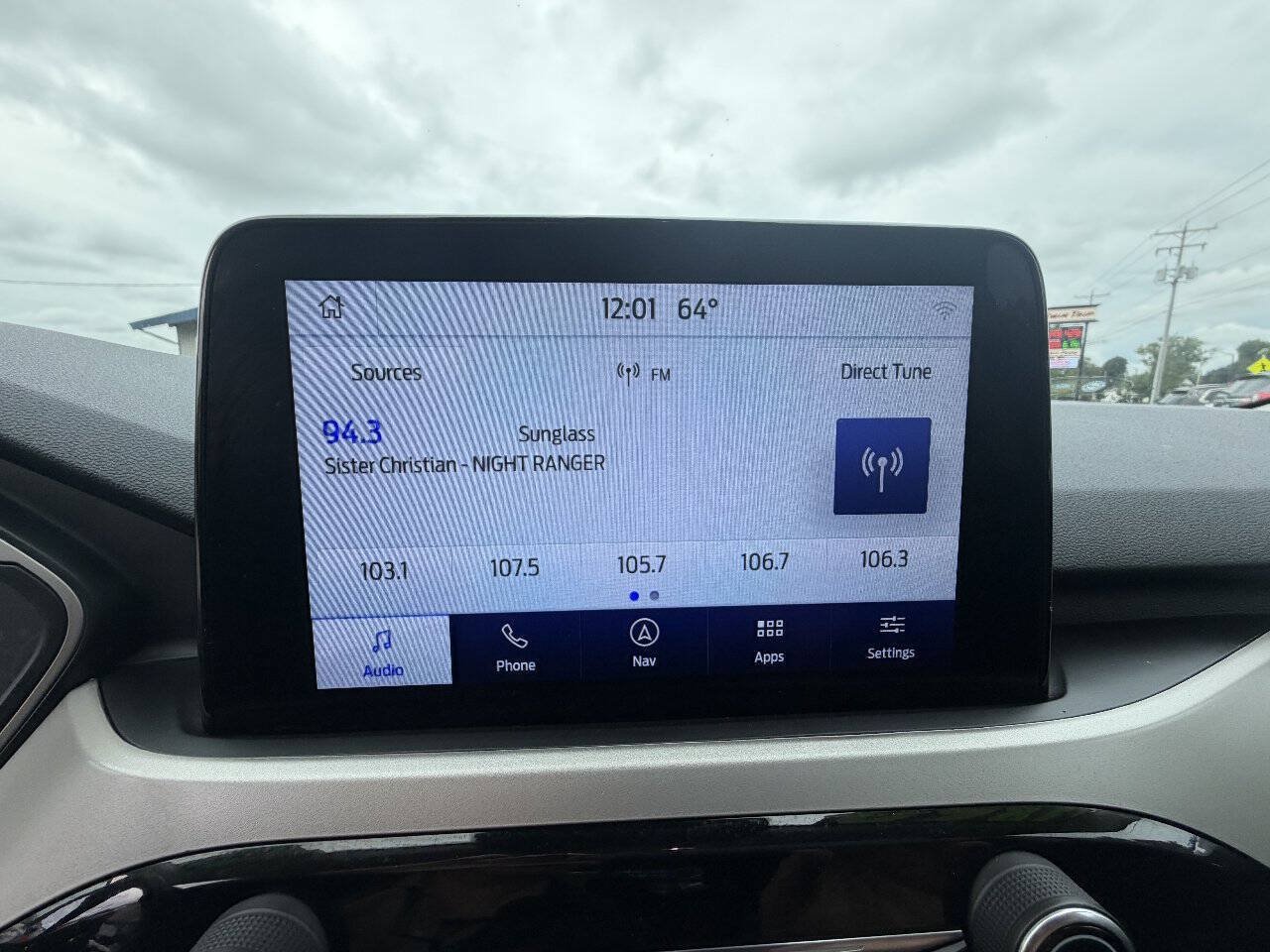 Used 2022 Ford Escape SEL w/ Equipment Group 302A AWD/4WD image 25