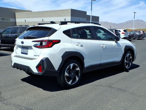 Used 2024 Subaru Crosstrek 2.5i Limited w/ Crosstrek Mirror Package AWD/4WD image 4
