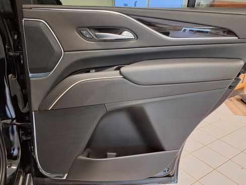 Certified 2024 Cadillac Escalade Sport AWD/4WD image 13