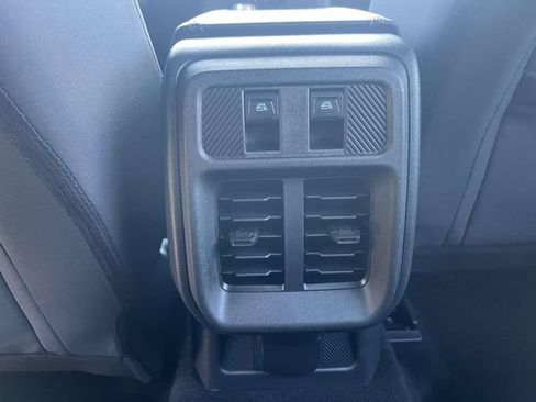 Used 2025 Ford Bronco 4-Door AWD/4WD image 15