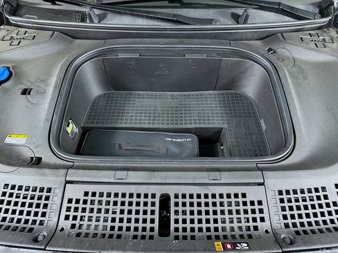 New 2026 Hyundai Ioniq 9 SEL image 31