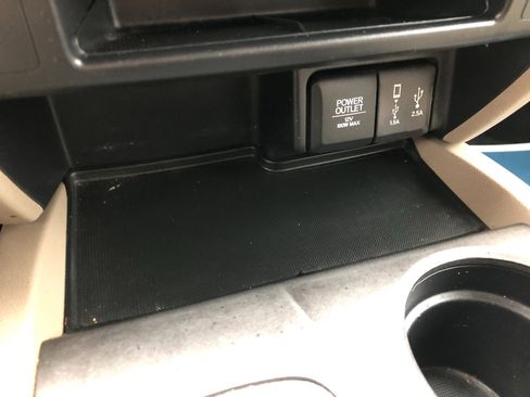 Used 2018 Honda Pilot EX image 18