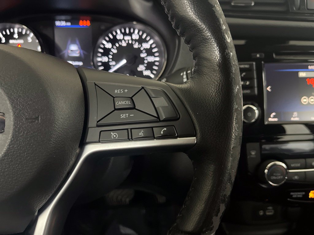 Used 2022 Nissan Rogue Sport SV AWD/4WD image 59