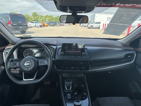 Used 2023 Nissan Rogue SV AWD/4WD image 26