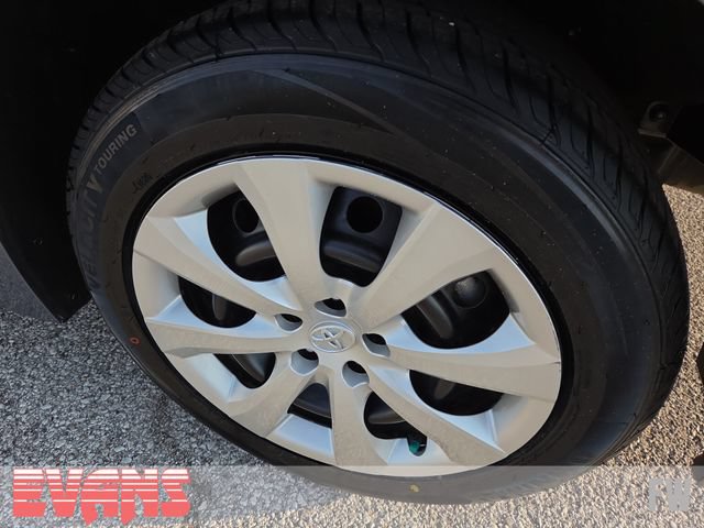 Certified 2025 Toyota Corolla LE FWD image 22