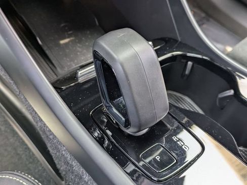Used 2023 Volvo C40 P8 Recharge Plus w/ Climate Package AWD/4WD image 24