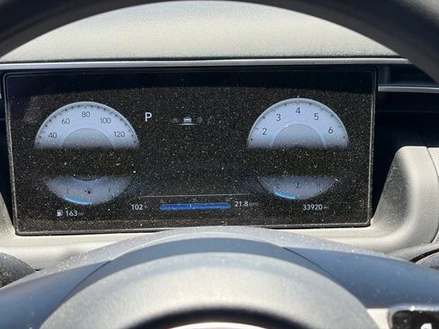 Used 2022 Hyundai Santa Cruz SEL w/ Activity Package FWD image 11