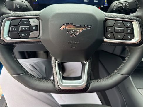Used 2024 Ford Mustang GT RWD image 11