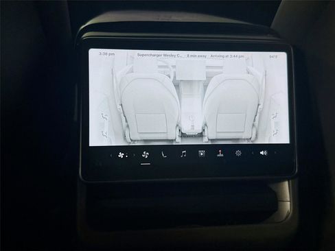 Used 2026 Tesla Model Y 2WD image 13