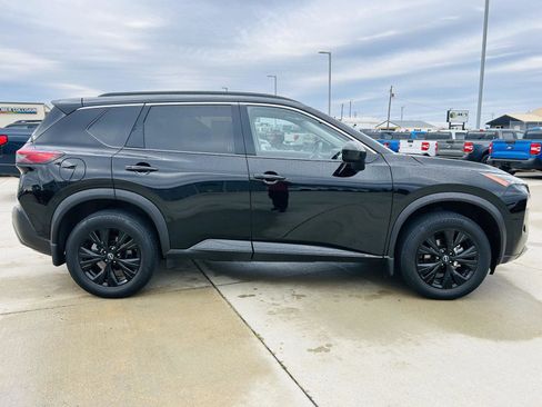 Used 2023 Nissan Rogue SV w/ SV Premium B Package AWD/4WD image 39