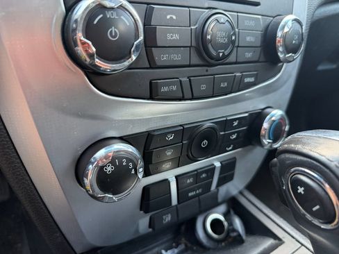Used 2011 Ford Fusion SE w/ Sport Appearance Pkg FWD image 26