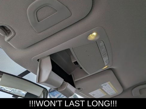 Used 2019 Nissan Rogue SV FWD image 17