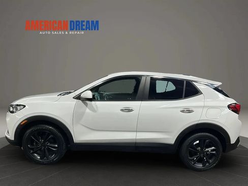 Used 2021 Buick Encore GX Preferred w/ Cold Weather Comfort Package FWD image 2