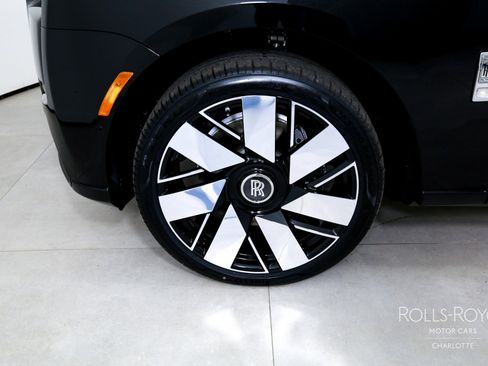 New 2026 Rolls-Royce Cullinan image 46