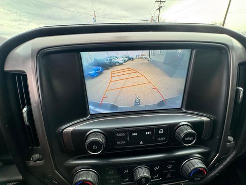 Used 2017 GMC Sierra 1500 SLT w/ All Terrain X Package image 27