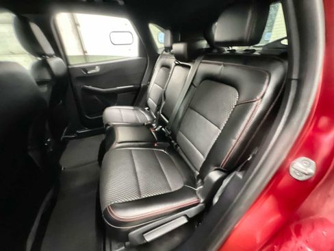 Used 2024 Ford Escape ST-Line Select image 23