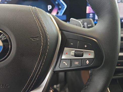 Certified 2024 BMW X5 xDrive40i w/ Premium Package image 18