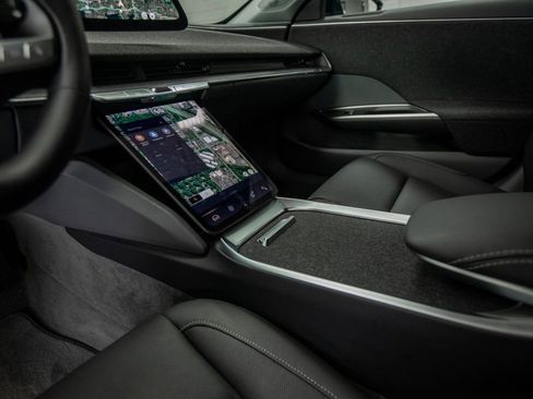 Used 2025 Lucid Air Touring AWD/4WD image 24