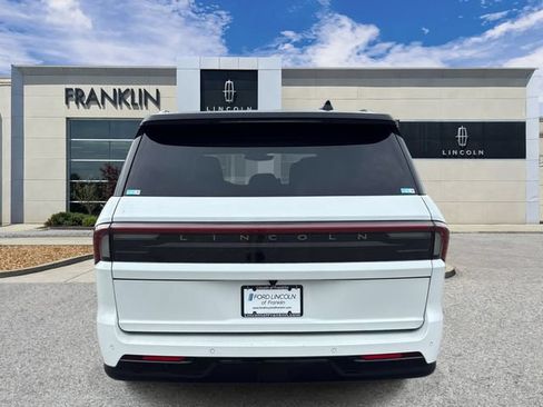 New 2026 Lincoln Navigator L Black Label w/ Black Label Special Edition AWD/4WD image 6