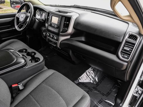 Used 2020 RAM 2500 Tradesman RWD image 9