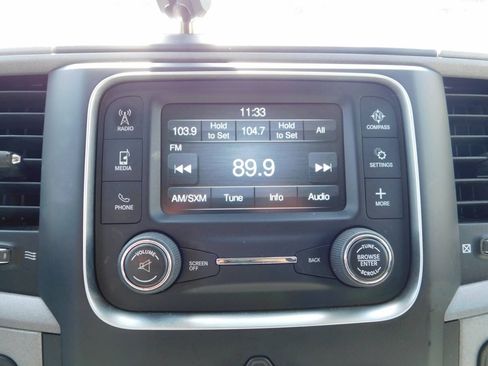 Used 2016 RAM 1500 Express RWD image 11