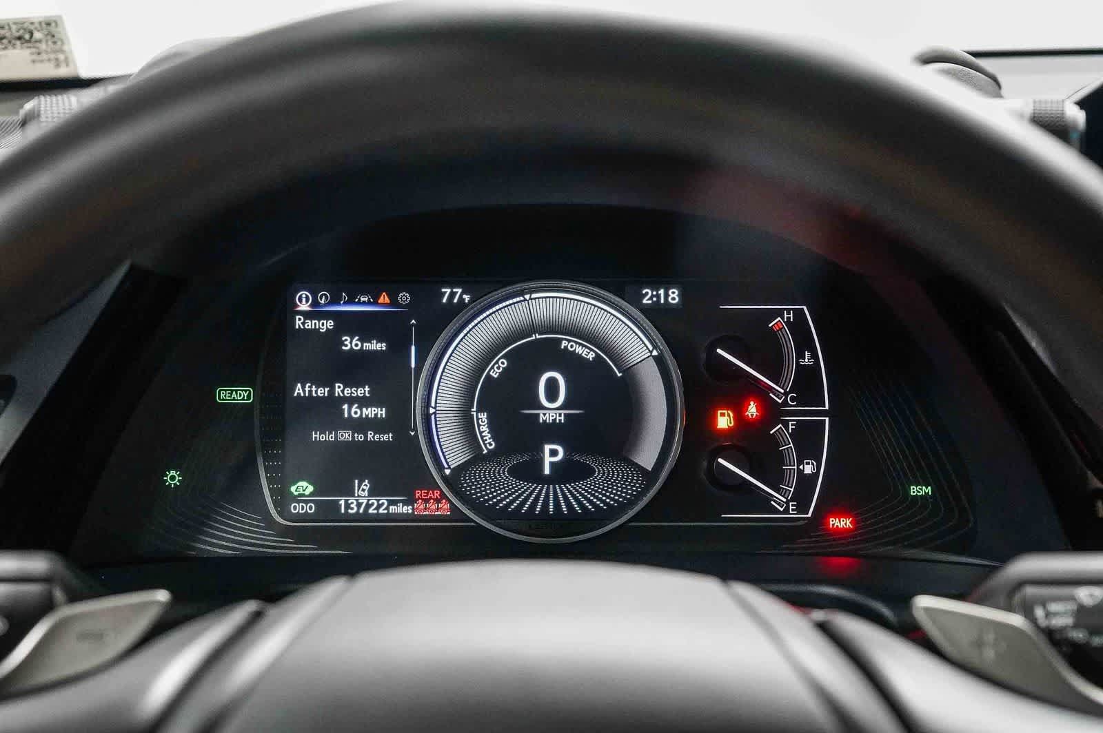 Used 2025 Lexus ES 300h w/ Premium Package FWD image 25