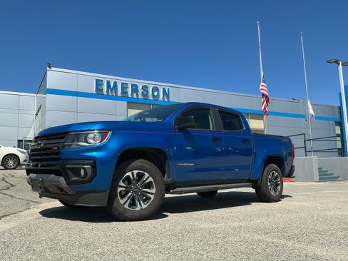 Used 2021 Chevrolet Colorado Z71 AWD/4WD image 1