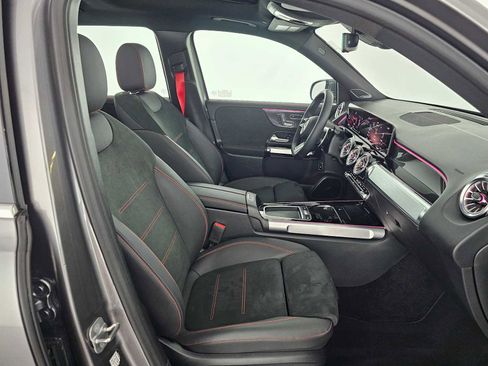 Certified 2025 Mercedes-Benz GLB 35 AMG 4MATIC image 11