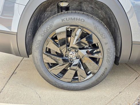 New 2026 Volkswagen Atlas SE AWD/4WD image 9
