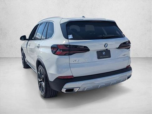 Used 2026 BMW X5 sDrive40i RWD image 8