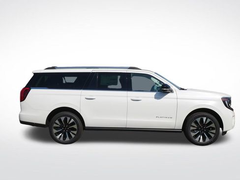 New 2026 Ford Expedition Max Platinum AWD/4WD image 2