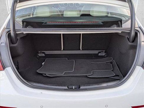 Used 2025 Mercedes-Benz C 300 Sedan image 6