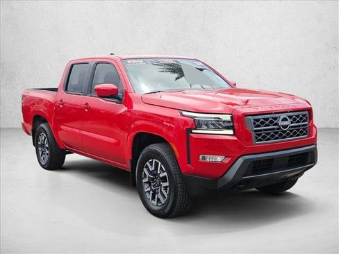 Certified 2024 Nissan Frontier SL w/ Technology Package AWD/4WD image 3