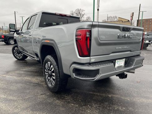 New 2026 GMC Sierra 2500 Denali Ultimate image 10