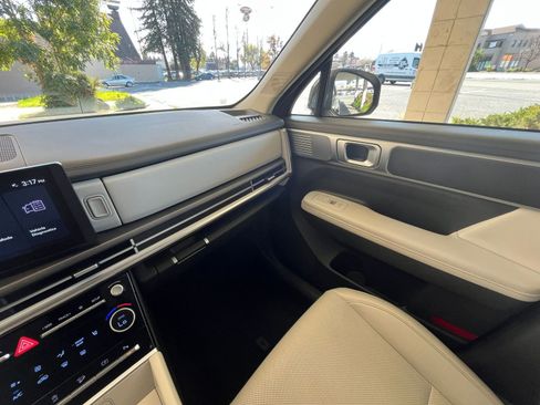 Used 2025 Hyundai Santa Fe SEL image 37