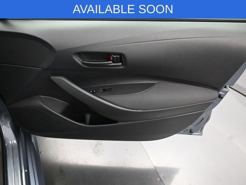 Used 2025 Toyota Corolla LE FWD image 32