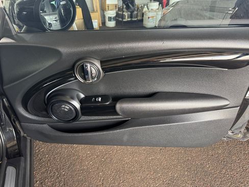Used 2023 MINI Cooper SE FWD image 28