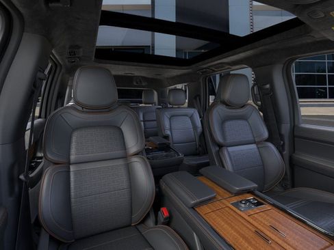 New 2023 Lincoln Navigator Black Label image 10