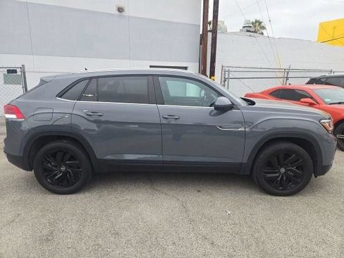 Used 2023 Volkswagen Atlas Cross Sport SE w/ Black Wheel Package AWD/4WD image 1