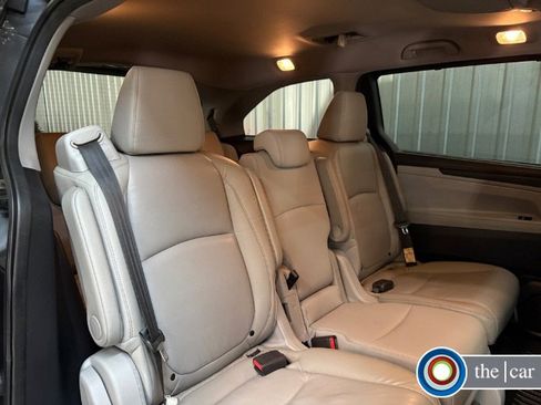 Used 2019 Honda Odyssey EX-L image 14