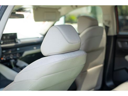 Used 2024 Honda Accord EX image 34