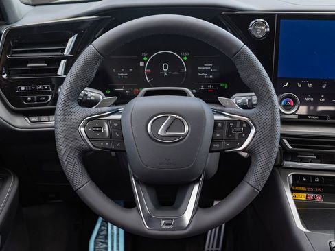 New 2026 Lexus TX 500h AWD image 18