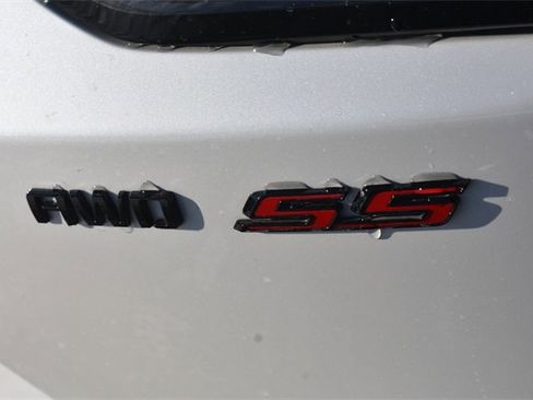 Certified 2025 Chevrolet Blazer EV SS w/ LPO, All-Weather Mat Package image 12