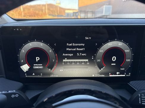 New 2026 Nissan Kicks SR w/ SR Premium Package image 10