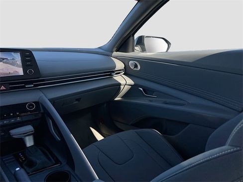 New 2026 Hyundai Elantra Sport image 21