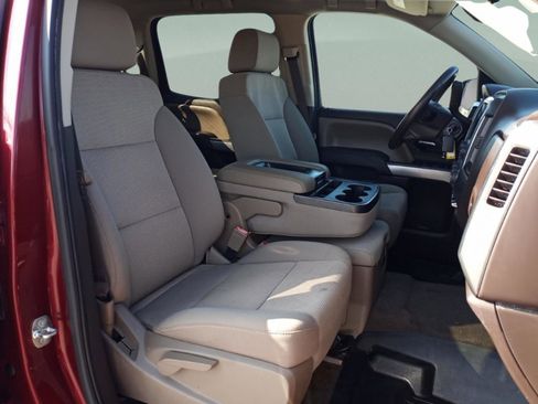 Used 2017 Chevrolet Silverado 1500 LT w/ All Star Edition image 31